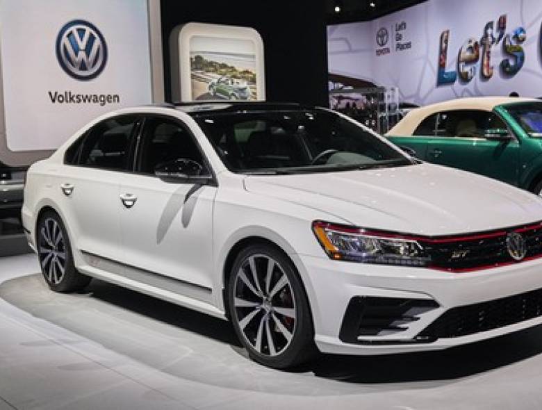 Volkswagen Passat ganha visual enfurecido em Los Angeles